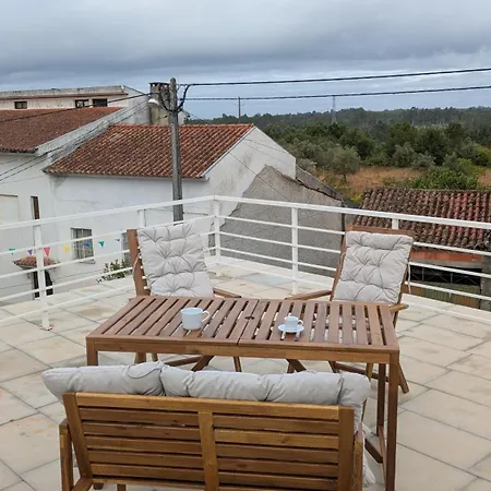 Starlight With Rooftop Terrace Near Coja 펜션 *