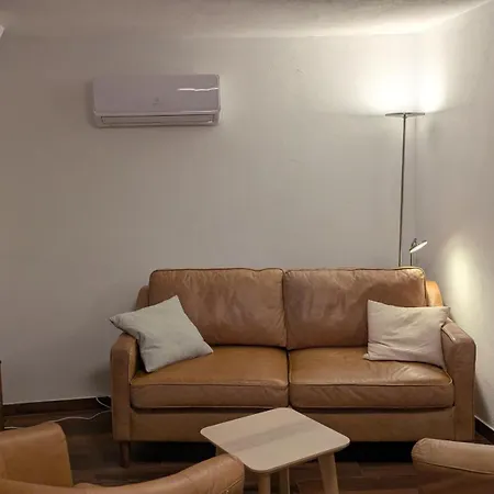 펜션 Starlight With Rooftop Terrace Near Coja Pinheiro de Coja