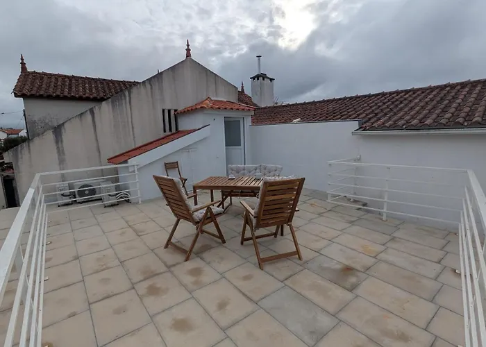 Starlight With Rooftop Terrace Near Coja Dom wakacyjny