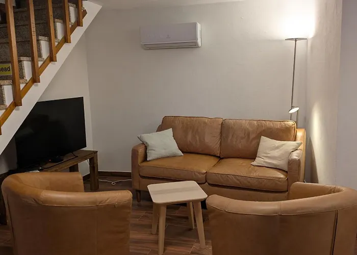 Starlight With Rooftop Terrace Near Coja Pinheiro de Coja